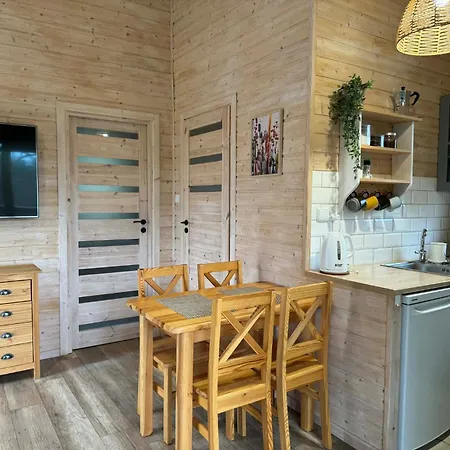 Miedzy Wodami - Na Mazurach Hébergement de vacances Mikołajki